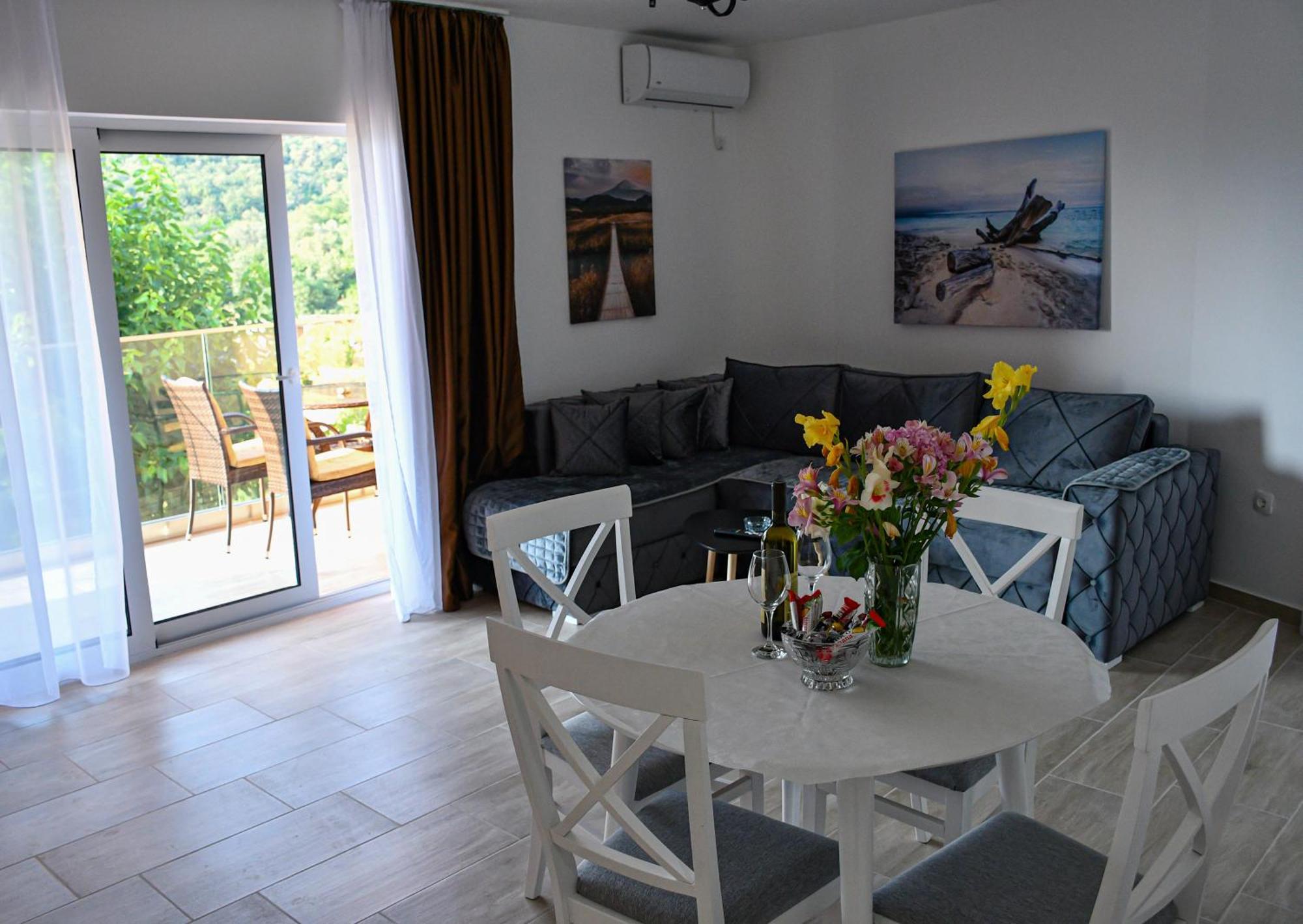 Apartament Raj Kotor Zewnętrze zdjęcie