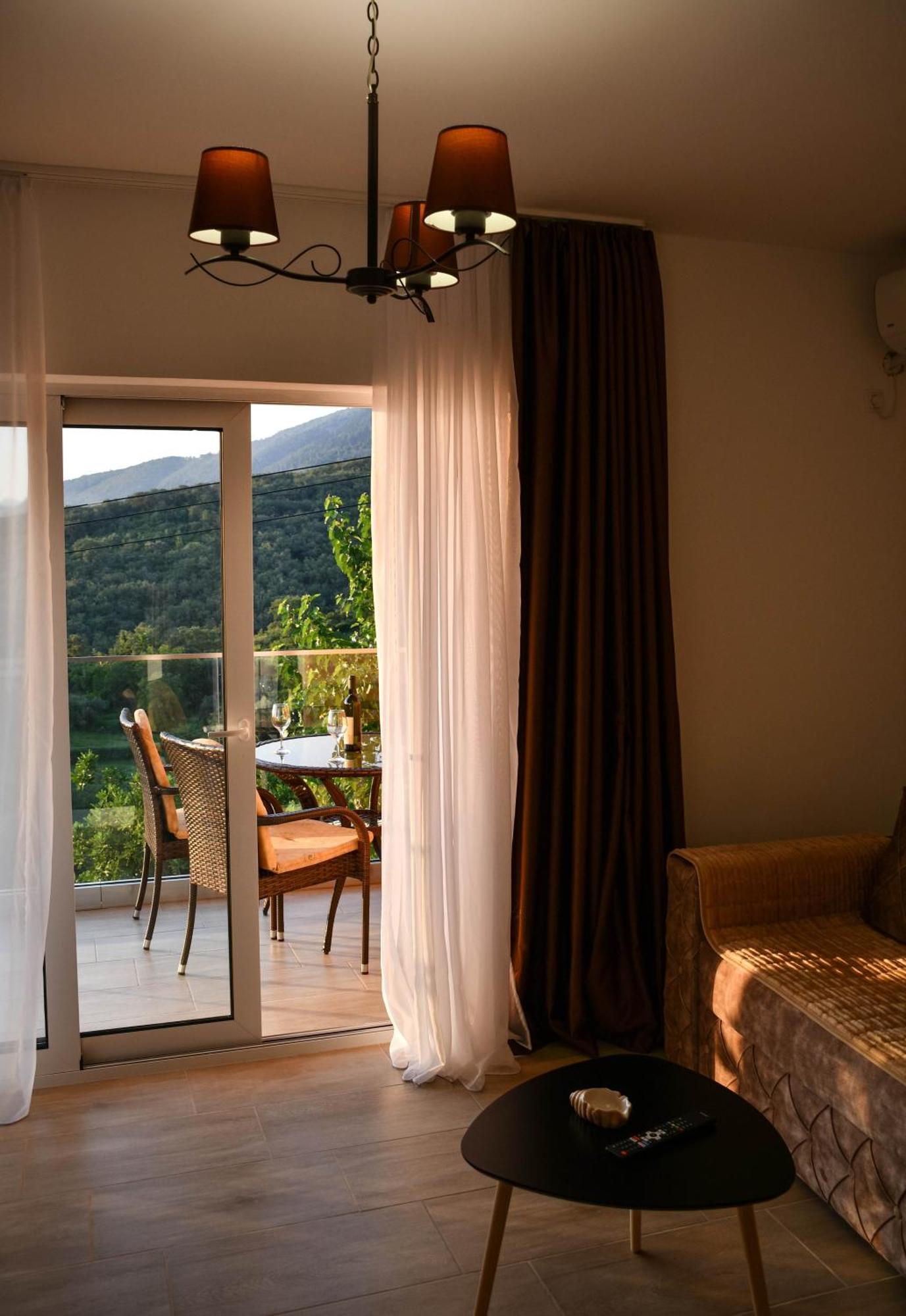 Apartament Raj Kotor Zewnętrze zdjęcie