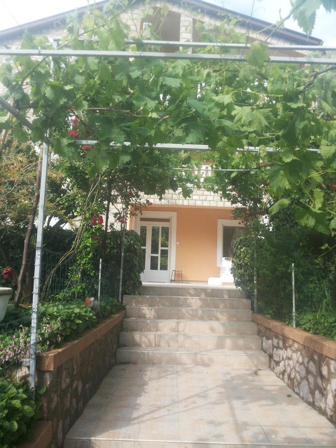 Apartament Raj Kotor Zewnętrze zdjęcie