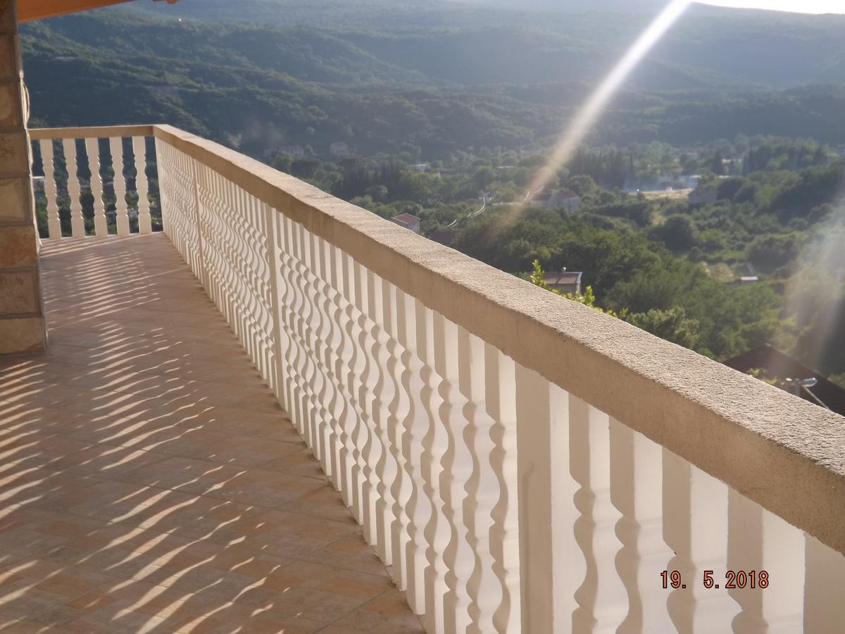 Apartament Raj Kotor Zewnętrze zdjęcie